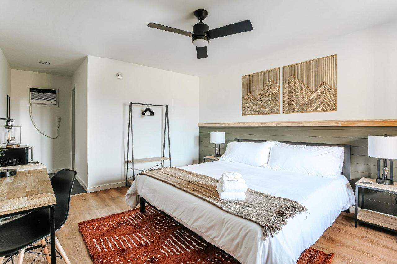 Grey Pine Lodge Waynesboro Zimmer foto